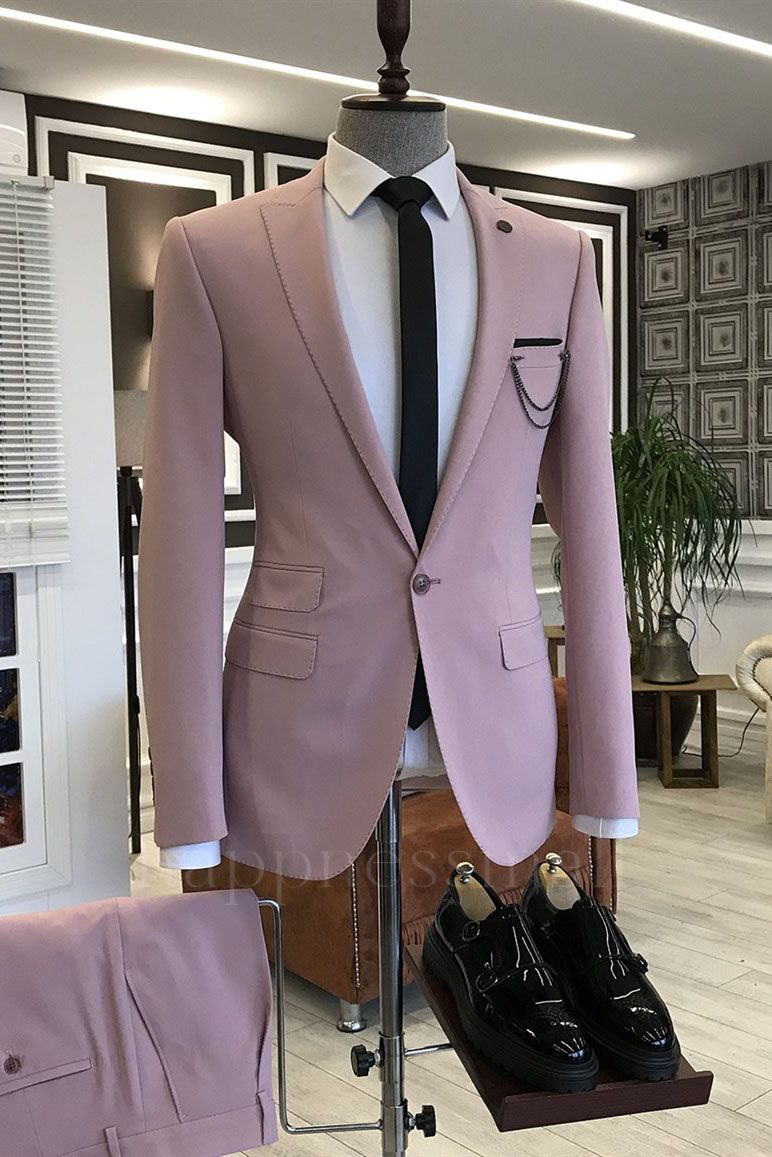 Fashion Pink Peaked Lapel 3 Flaps Prom Suits For Men | Happnessmall