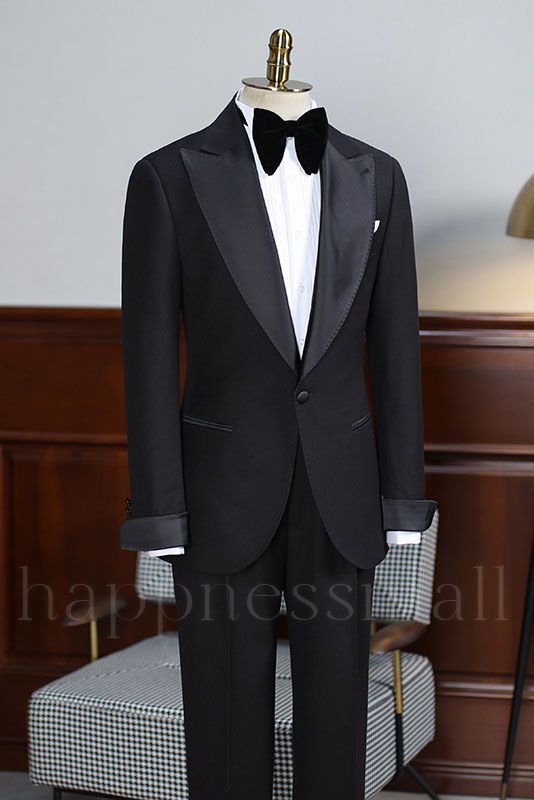 Lucas Classical All Black 2 Pieces Slim Fit Tailored Business Suit