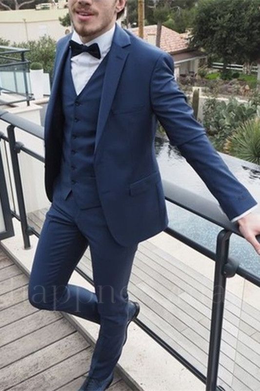 Antonia Stylish Dark Navy Notched Lapel Three-Pieces Formal Business Suits