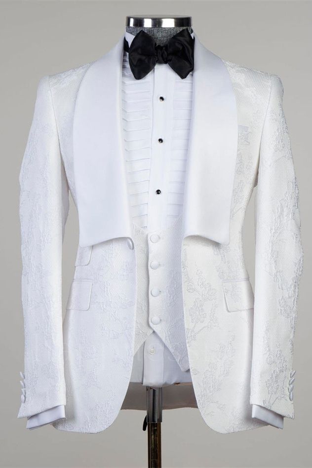 Fashionable White Jacquard Shawl Lapel Three Pieces Men Suits For Wedding | Happnessmall