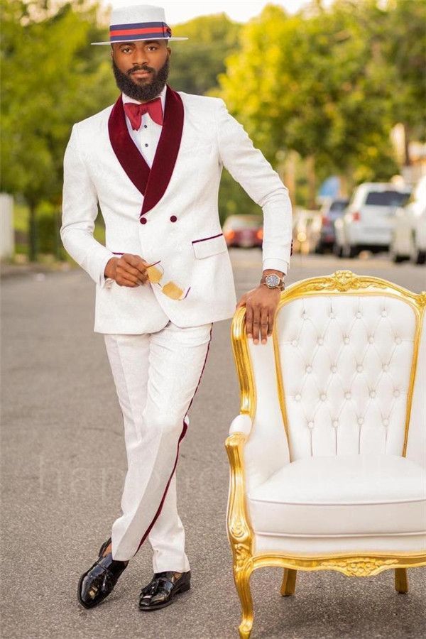 Finnian Chic White Jacquard Double Breasted Wedding Suit with Burgundy Lapel
