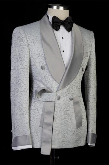 Elegant Shape Silver Shawl Lapel Double Breasted Jacquard Wedding Suits With Belt_3