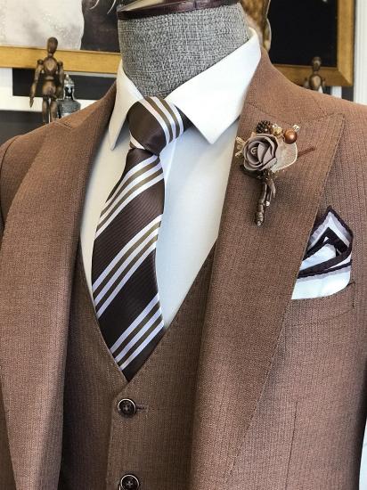 Chic Brown Best Fitted Peaked Lapel Three Pieces  Business Men Suits | Happnessmall_2
