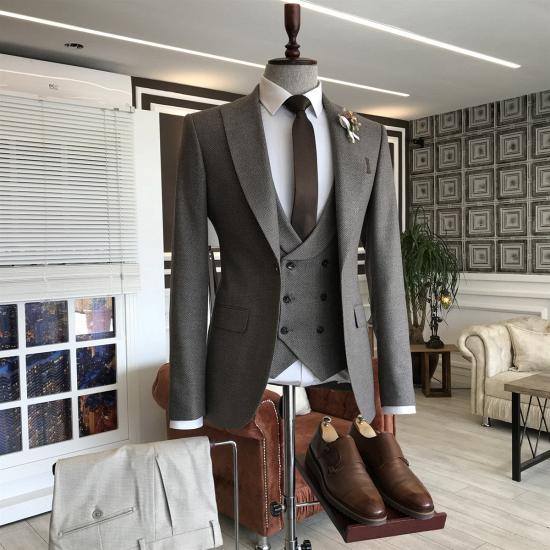 Xenia Modern Brown Small Plaid 3-Pieces Peaked Lapel Business Suits For Men_2