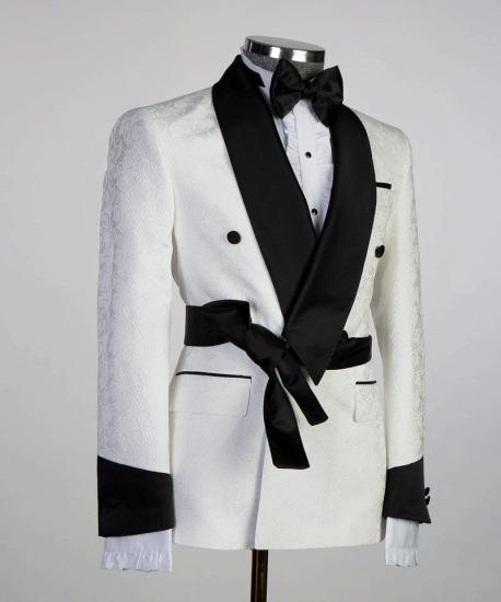 Glamorous White Double Breasted Shawl Lapel Jacquard Wedding Men Suits with Belt_2