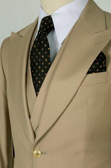 Stylish Khaki 3 Piece Peaked Lapel Slim Fit Men Suits With Classic Vest_4