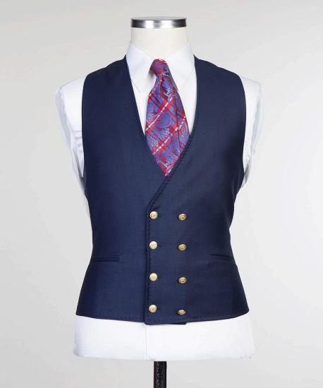 Sterling Chic Dark Navy Three Pieces Men Suits With Peaked Lapel_2